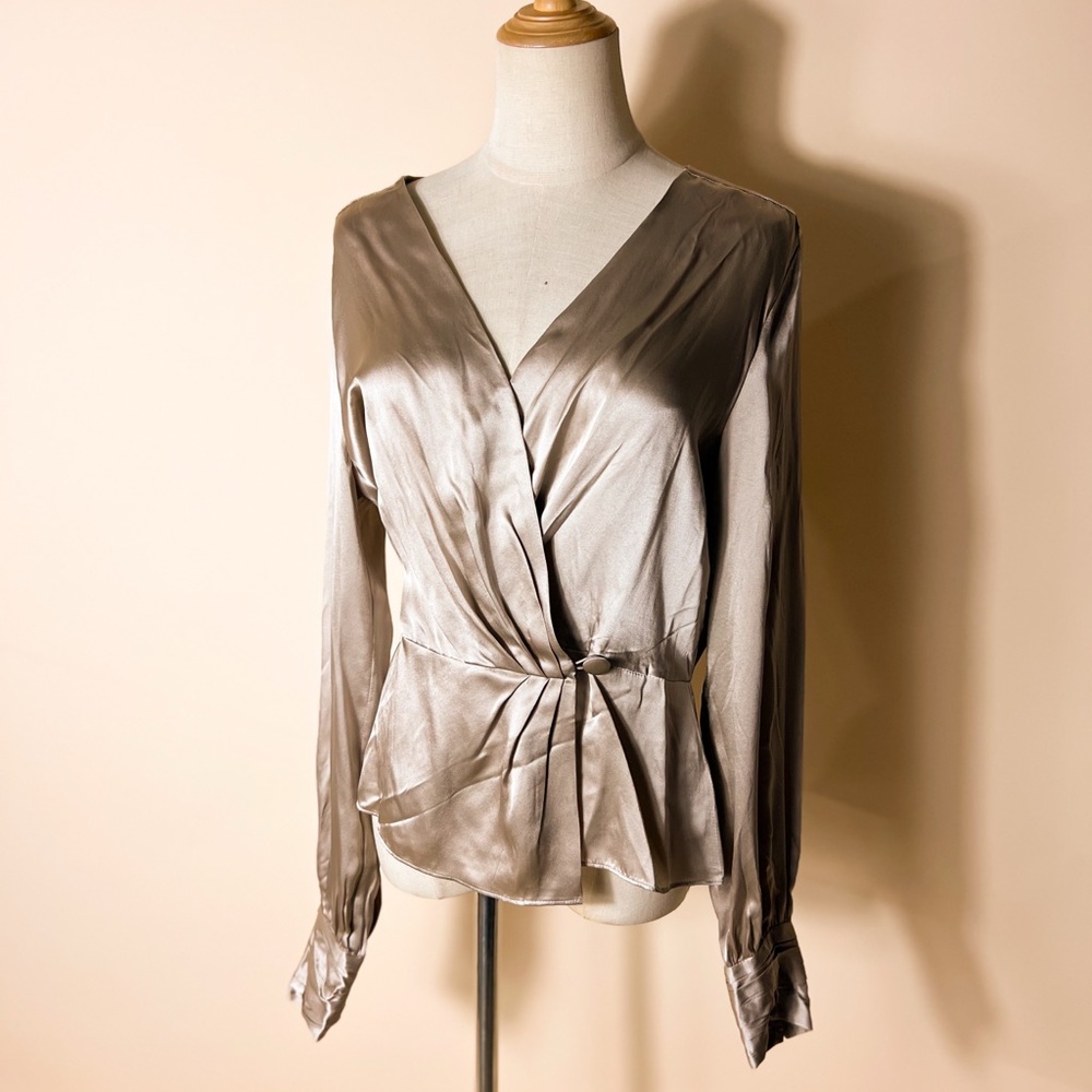 INTERMIX Naila Champagne Silk Satin Surplice Blouse size 10